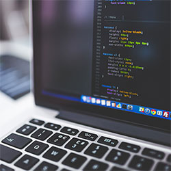 足总杯里锋线回撤那一下，最尴尬的是赛后指控突然出现（49tk数据被扒出